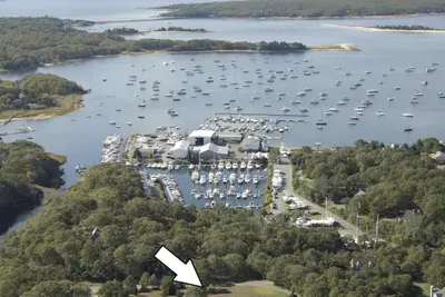 Image de Nestled in Cataumet, One of the Cape’s Hidden Gems