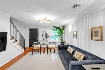 Image de Sojourn Old Town Perfection | Fire Pit & Parking