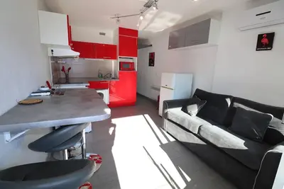 Image de Studio cabine tout équipé Seaquarium parking clim