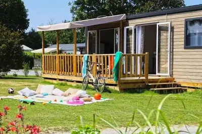 Image de Mobil-home Grand Large 34m² (3 chambres) + terrasse 6 personnes