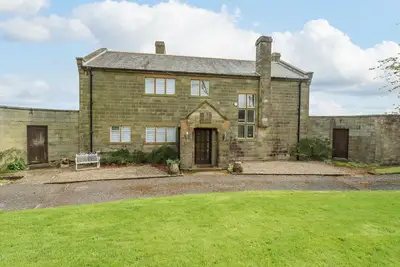 Image de Aislaby Hall, pet friendly, character holiday cottage in Aislaby