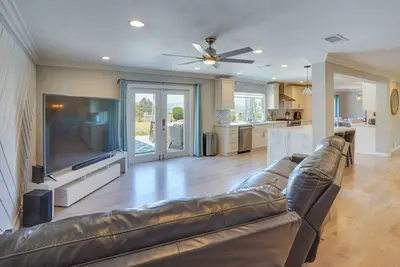 Image de Inviting Anaheim Home w/ Panoramic Views!