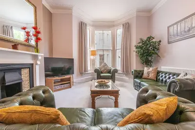 Image de Maison de vacances chic à Plymouth près de Royal William Yard