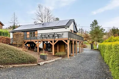 Image de Chalet élégant à Manhay avec sauna