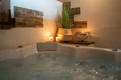 Image de Charming Place - KrakĂłw GdĂłw jacuzzi
