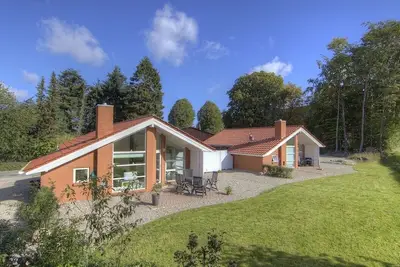 Image de Vacation home with sauna right on the edge of the field