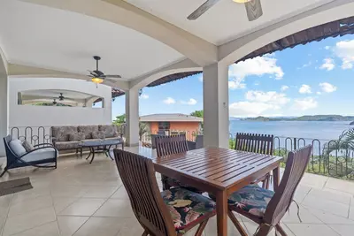 Image de Ocean Views - Large Terrace w/Bbq - Gated Complex
