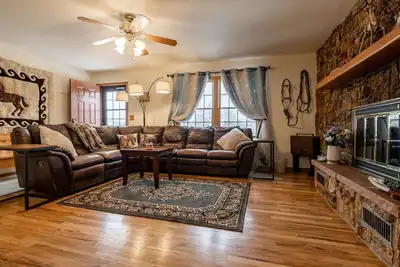 Image de Mustang Hideaway- Western Home Base in Cody