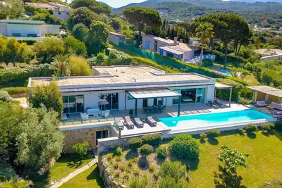 Image de Giuliavilla D'exceptionpiscine vue Merporticcio