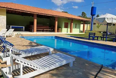 Image de RINCÃO Dos Laranjais Estate. Condominium 24 Hour Security 5 Bedrooms And Wifi.