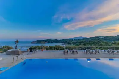Image de Beachfront Pool Villa Pasithea in Sounio, Athens