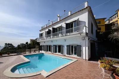 Image de Villa Emilia - Sept Chambres Villa, Couchages 13