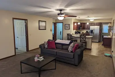 Image de Cozy 2 bedroom on 25 wooded acres. 15 Minutes from Geneva on the lake