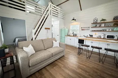 Image de Modern Farmhouse Cottage on 250 Acre Farm Near Ark: No Cleaning Fee!