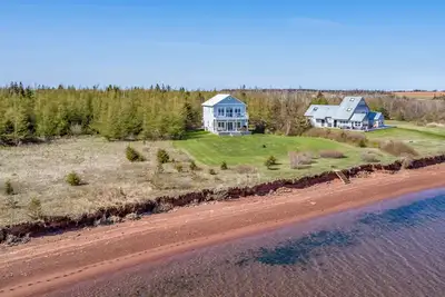 Image de Osprey Nest in Stunning Pei