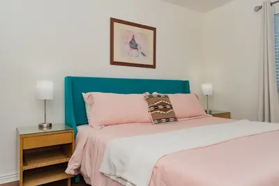 Image de Dogs Stay Free 5 bedrooms Wrap Around Deck and Firepit