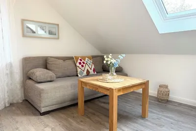 Image de Kapitänshaus FeWo 4 - Friendly vacation apartment close to the beach for up to 4 people