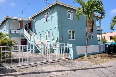 Image de Apt 4, 2 Bedroom, Cotton Bay, Surfer's Bay, Miami & Silver Sands, Cafe Luna