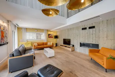 Image de Villa Prestige : Ascenseur privé, climatisation, terrasse