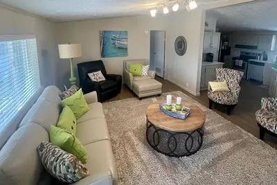 Image de Family-size home @ Lake Barkley—. 5 mile from Mineral Mounds golf course & ramp