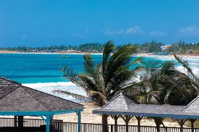 Image de Studio 3, Luxueux studios, très belle vue mer, 1 minute de la plage