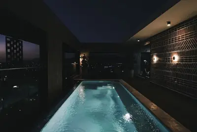 Image de Brand new luxurious apartment with swimming pool