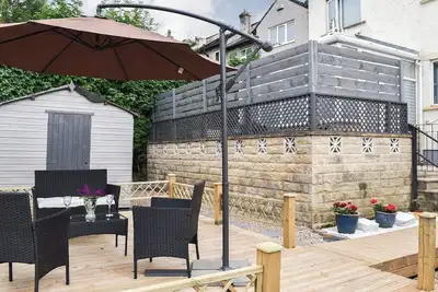 Image de Huddersfield House, Wood View