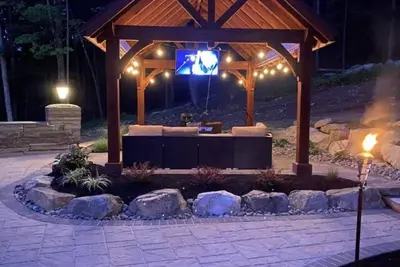 Enjoy a cozy, quiet spot off the main roads but close to hiking/biking trails!