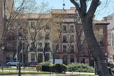 Image de Charming flat in front of the park and the cathedral