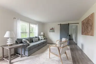 Image de Peaceful Retreat w/ Hot Tub, Fire Pit, Mountain Views