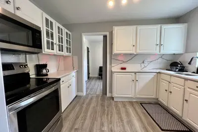 Image de Entire Home - 20 minutes to downtown! 5 minutes to Uc Hospital