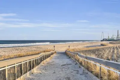 Image de Cute cottage 300ft to beach, off st parking