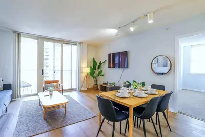 Image de Modern Apt with Gym, Balcony & Metro Access