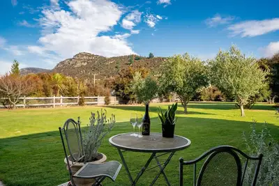 Image de Mountain View Bliss - Albert Town Holiday Unit