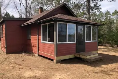 Image de Gresham Shores - Lil' Sunfish - Pet Friendly