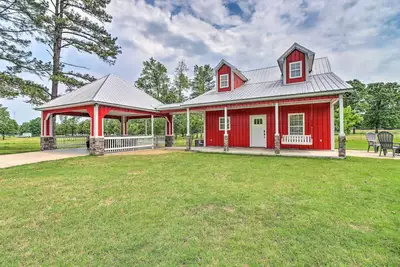 Image de Rural Family Retreat < 3 Mi to Fishing & Boating!