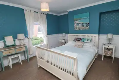 Image de Smoked Kipper Cottage, pet friendly, with open fire in Whitby