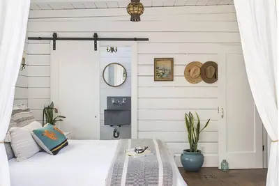 The Best Mid-Century California Beach House! 1\/2 block to the Sand!