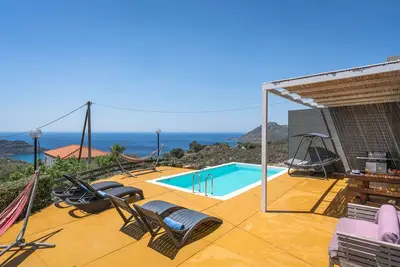 New Modern Villa Mirthios Panorama with Private Pool and Bbq.