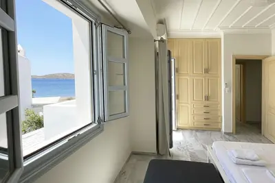 Image de Cycladic beach house with a view - Andromeda