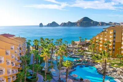 Image de Christmas In Cabo in 2 Bedroom Suite! Beautiful resort on the beach