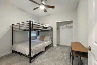 Image de Brand new private suite near Disney and Universal!