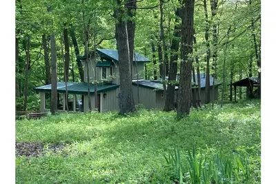 Image de Treetops Cabin in the Woods!