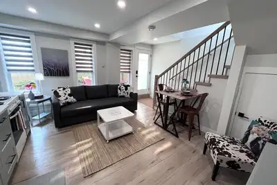 Image de *New* loft style suite with private garden patio