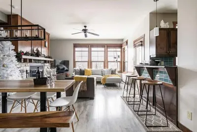 Image de Spacious & Luxury Condo in Mont Tremblant Tremblant les Eaux