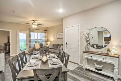 Image de 4 Mi to Silver Dollar City: Chic Branson Retreat!