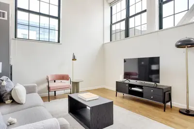 Image de Lovely Kendall Square 1br w/ Gym, near Mit, by Blueground
