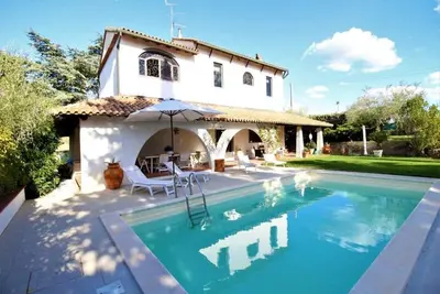Image de Maison avec jardin