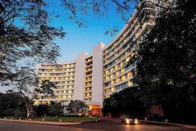 Image de Lakeside Chalet - Mumbai, Marriott Executive Apartments