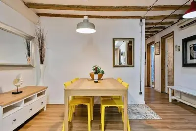 Image de Encanto en Las Ramblas: Espacio perfecto para 9